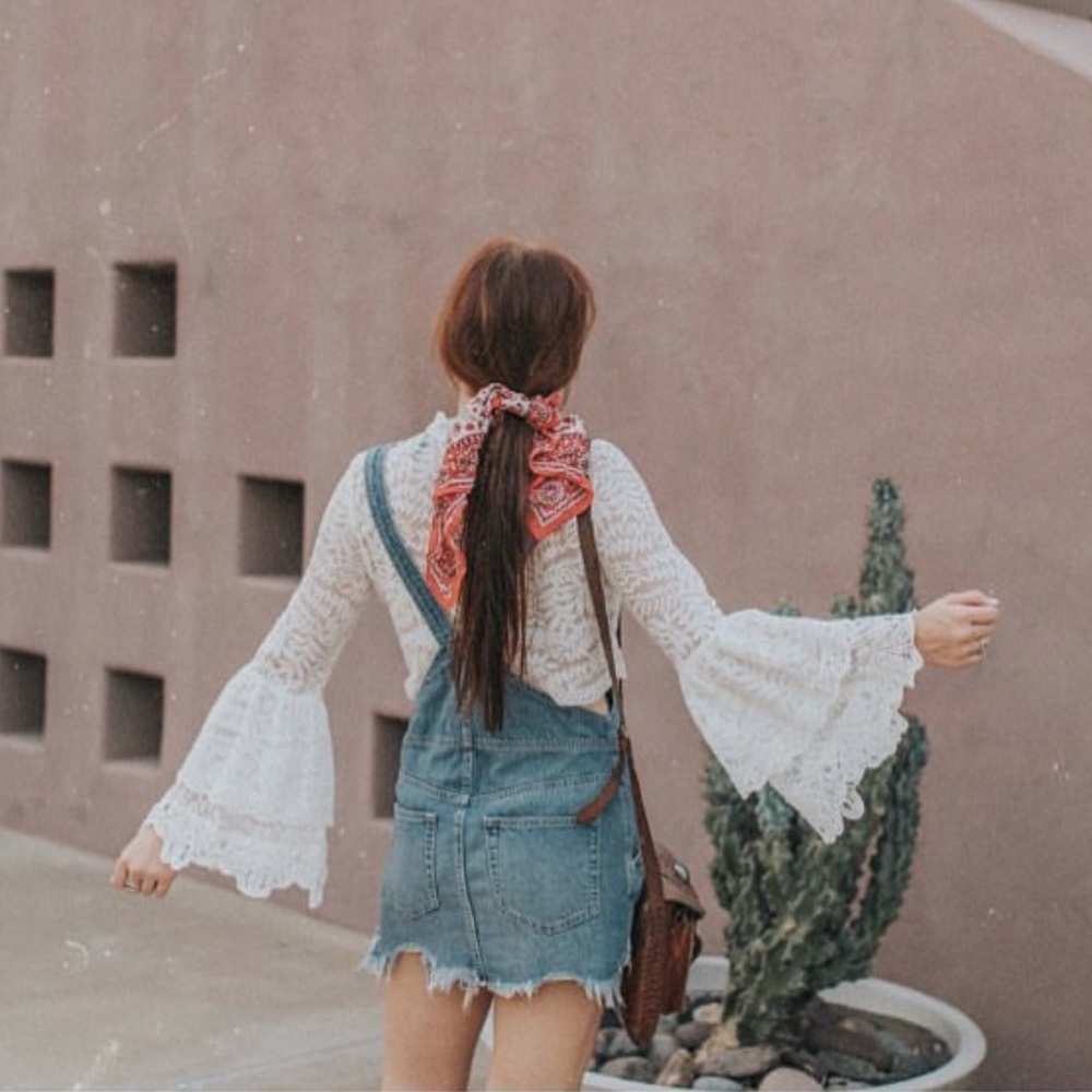 White Lace Long sleeve Top